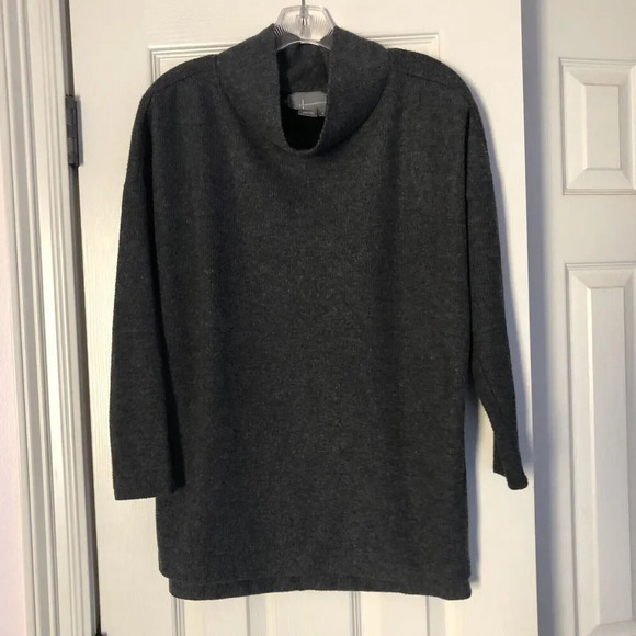 Anthropologie gray cowl neck Minimalist Boho Side Slit tunic Top Small‎ - Picture 1 of 9